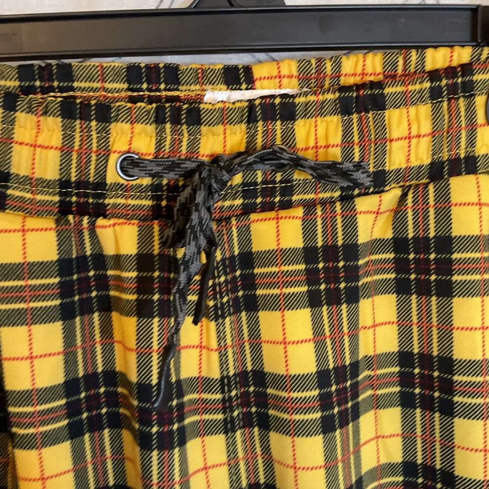NWT Men's Drill Clothing Co. Fresh Prints of BelAir Joggers Size Medium Yellow - Picture 3 of 8